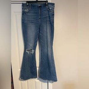 American Eagle Curvy Super Hi Rise Flare Jeans